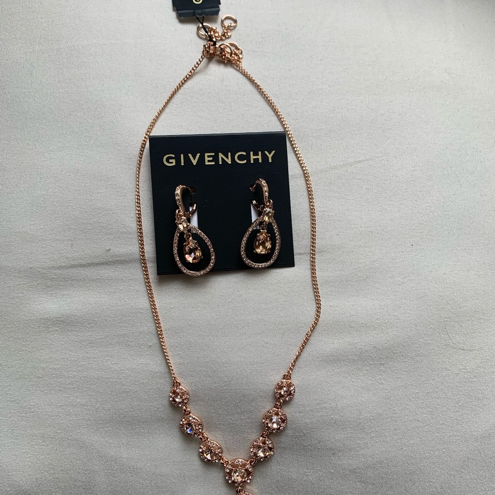 Givenchy set - Picture 2 of 2
